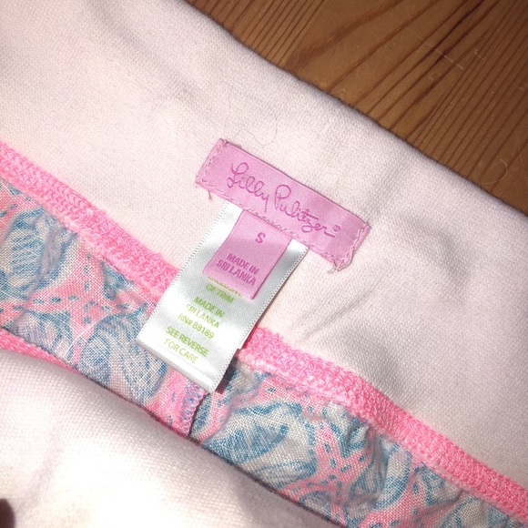 Lily Pulitzer shell print beach pants, size small - Picture 2 of 3